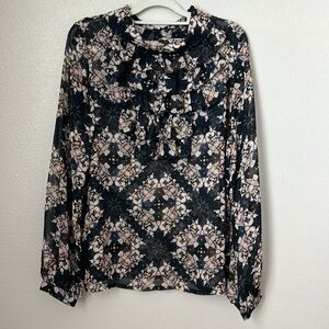 Cute long sleeve blouse